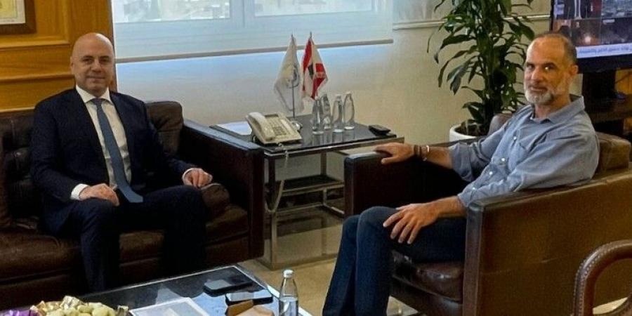 حاصباني بحث مع رسامني بموضوع إزالة الركام من محيط اهراءات مرفأ ‎بيروت - تواصل نيوز