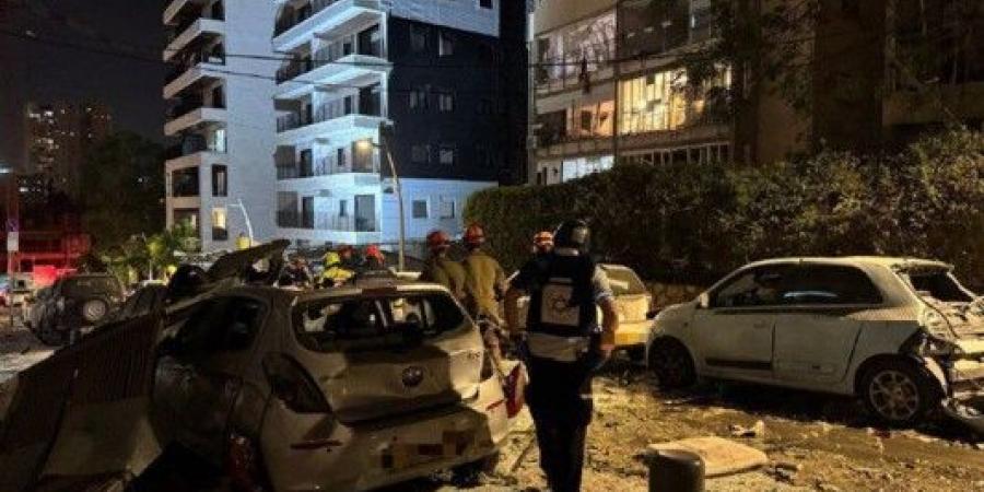 "يسرائيل هيوم": ارتفاع عدد المصابين جراء الصواريخ الإيرانية إلى 34 - تواصل نيوز