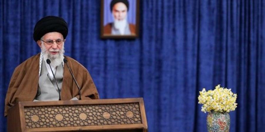 خامنئي: خطأ الكيان الصهيوني الجسيم سيجعله بائسا ويحول حياته لشقاء - تواصل نيوز