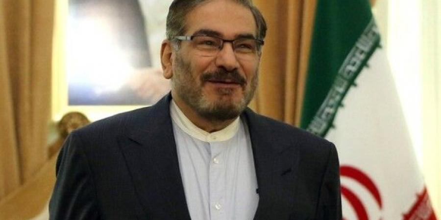 حصري فقط على تواصل نيوز - مصدر مطلع لـRT: مستشار المرشد شمخاني على قيد الحياة لكن حالته حرجة - تواصل نيوز