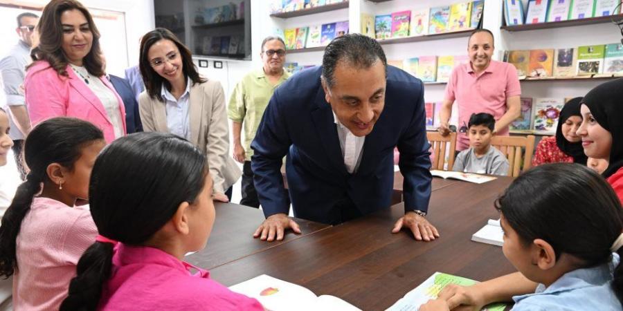حصريا - رئيس الوزراء يتفقد مشروع "كتابك" الثقافي بقرية زاوية صقر بمحافظة البحيرة - تواصل نيوز