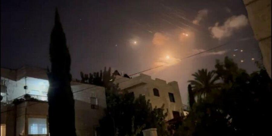 شاهد الان - عاجل| جيش الاحتلال الإسرائيلي يعلن إصابة 7 جنود نتيجة سقوط صاروخ إيراني - تواصل نيوز