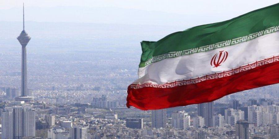 اخبار اليوم - الجيش الإيراني: الإطلاق الصاروخي القادم سيشمل نحو 2000 صاروخ - تواصل نيوز