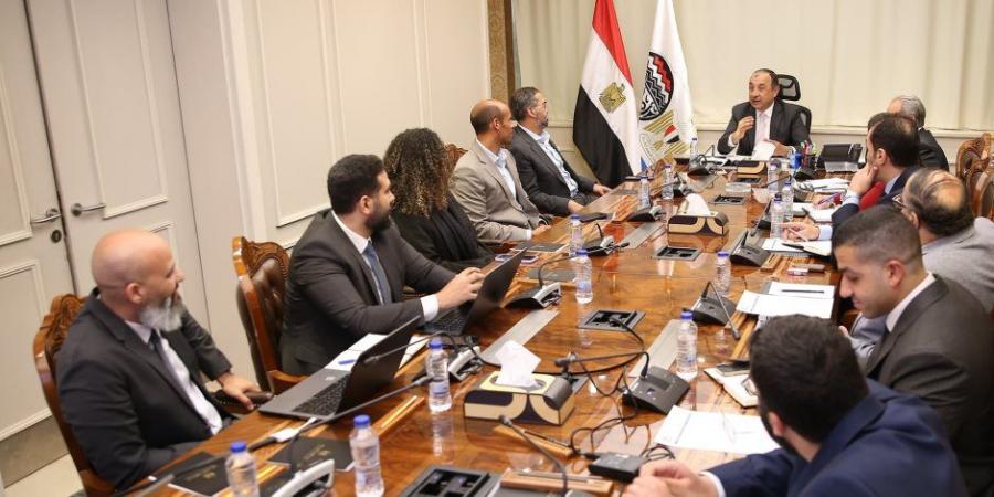 حصريا - وزير قطاع الأعمال العام يبحث مع "SAP مصر" مستجدات تطبيق نظام "ERP" في الشركات التابعة - تواصل نيوز