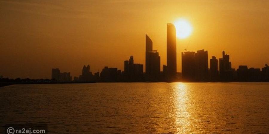حصري فقط على تواصل نيوز - طقس الإمارات غدًا.. موجة حر شديدة على مختلف المناطق بالدولة - تواصل نيوز