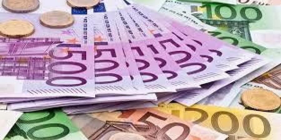 اخبار اليوم - ارتفاع سعر صرف اليورو منتصف تعاملات اليوم فى البنوك المصرية - تواصل نيوز