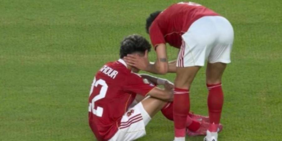 حصريا - اعرف التشخيص المبدئي لإصابة إمام عاشور بعد مغادرة مباراة الأهلي وإنتر ميامي - تواصل نيوز