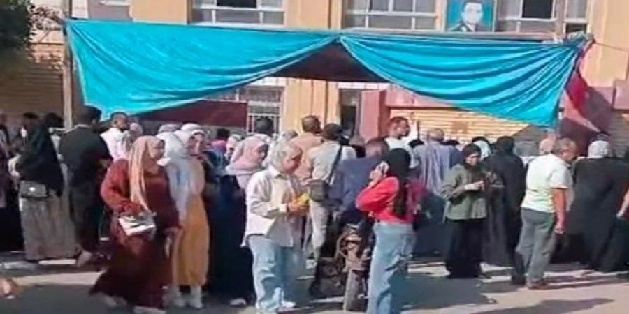 شاهد الان - «أول فرحة».. ارتياح بين طلاب الثانوية العامة بعد أداء امتحاني الدين و الوطنية في الإسكندرية - تواصل نيوز