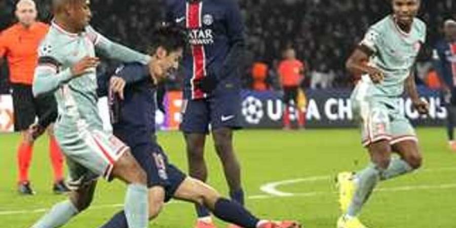 عاجل وحصرى - مشاهدة مباراة باريس سان جيرمان واتلتيكو مدريد.. لحظة بلحظة - تواصل نيوز
