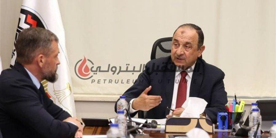 اخبار اليوم - مصر: وزير قطاع الأعمال العام يبحث مع تحالف بقيادة "روسال" الروسية سبل التعاون في مجال الألومنيوم - تواصل نيوز