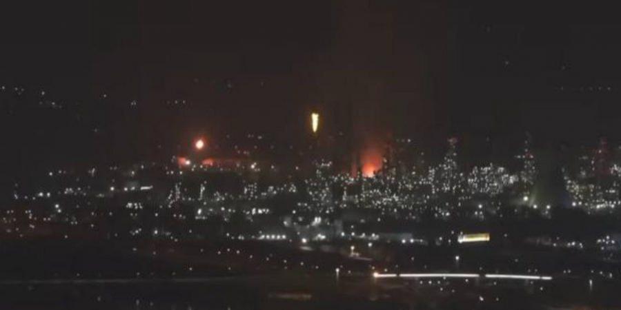 شاهد الان - عاجل|إيران تشن هجوم جديد على إسرائيل بالصواريخ الباليستية والمسيرات - تواصل نيوز