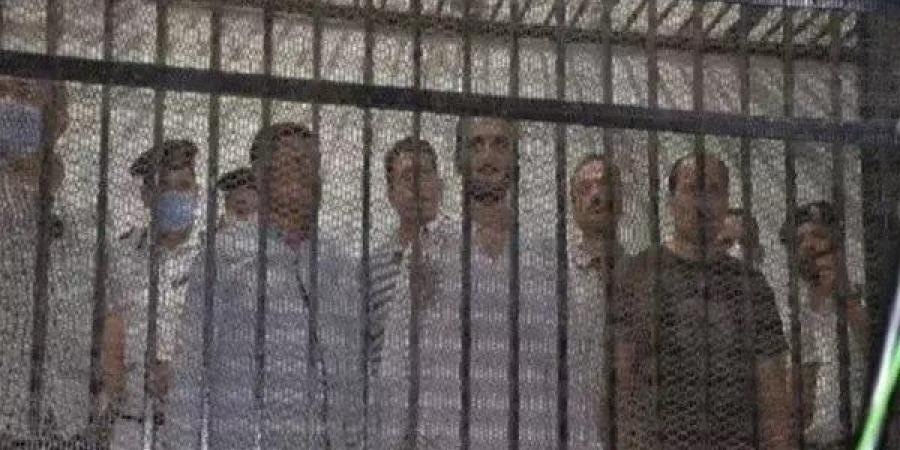 شاهد الان - بعد قليل.. استكمال محاكمة 12 متهمًا في قضية «رشوة وزارة الري» - تواصل نيوز