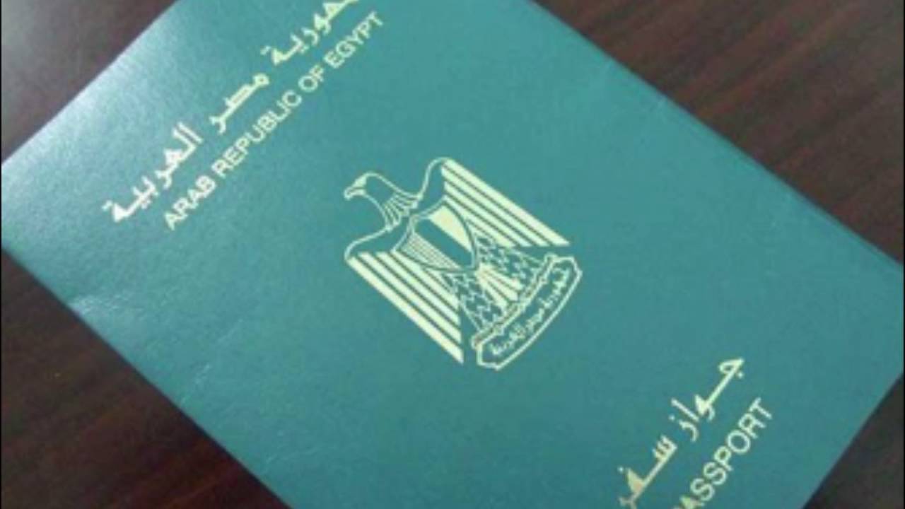 “رسوم استخراج وتجديد جواز السفر المصري 2025 – كل ما تحتاج من مستندات ومقارنة بين العادي والمُستعجل”