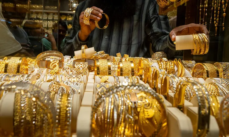 أسعار الذهب اليوم الجمعة 23 أكتوبر 2026 في مصر عيار 21 يسجل 6325 جنيها
