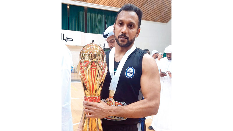الإصرار يتجاوز الغيابات ويقود النصر لفوز مثير على الجزيرة في دوري السلة
