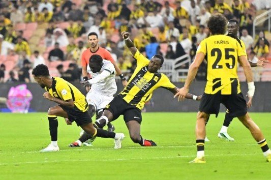 الاتحاد ينتصر على الدرعية ويصعد إلى المركز الرابع في ترتيب الدوري