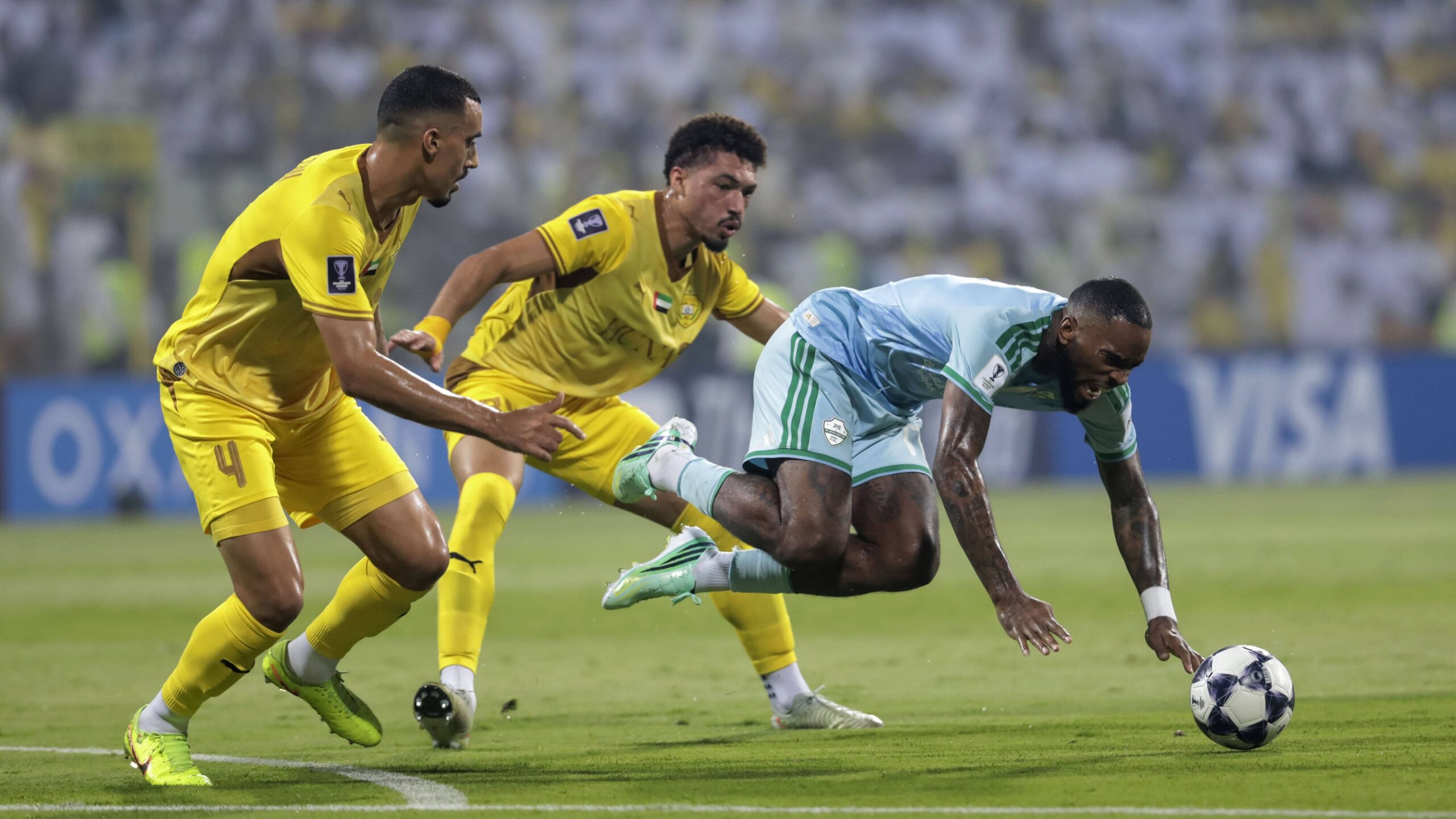 الصراع الحوثي يهدد مباراة النصر والوصل والاتحاد الآسيوي يطالب باعتبار الفريق منسحبًا