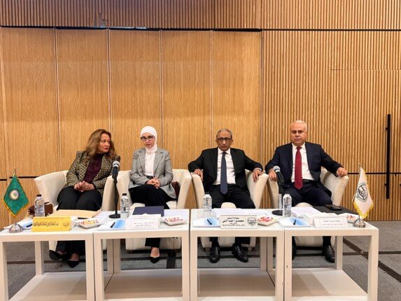 تحرك عربي فاعل لمواجهة اضطرابات الاقتصاد العالمي بمشروعات مشتركة لتعزيز التعاون والتنمية المستدامة