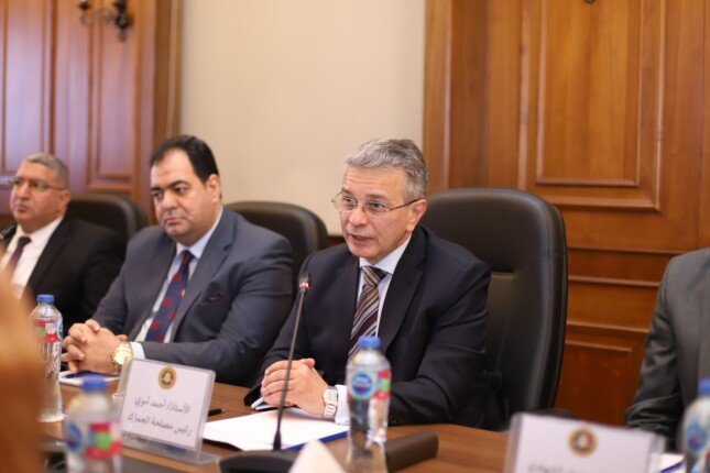 خفض زمن الإفراج الجمركي إلى يومين وتيسيرات جديدة لتعزيز التجارة