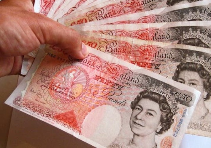 سعر الجنيه الإسترليني اليوم الجمعة 30 أكتوبر 2026 في الأسواق العالمية