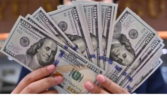سعر الدولار أمام الجنيه يتجاوز 55 جنيهًا في البنوك اليوم الجمعة 23 أكتوبر 2026