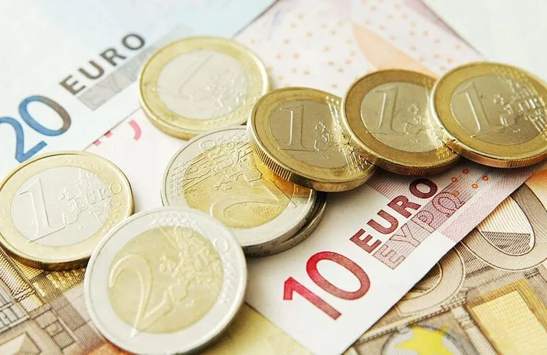 سعر اليورو مقابل الجنيه في نهاية تعاملات الثلاثاء يحقق تغيرات مهمة