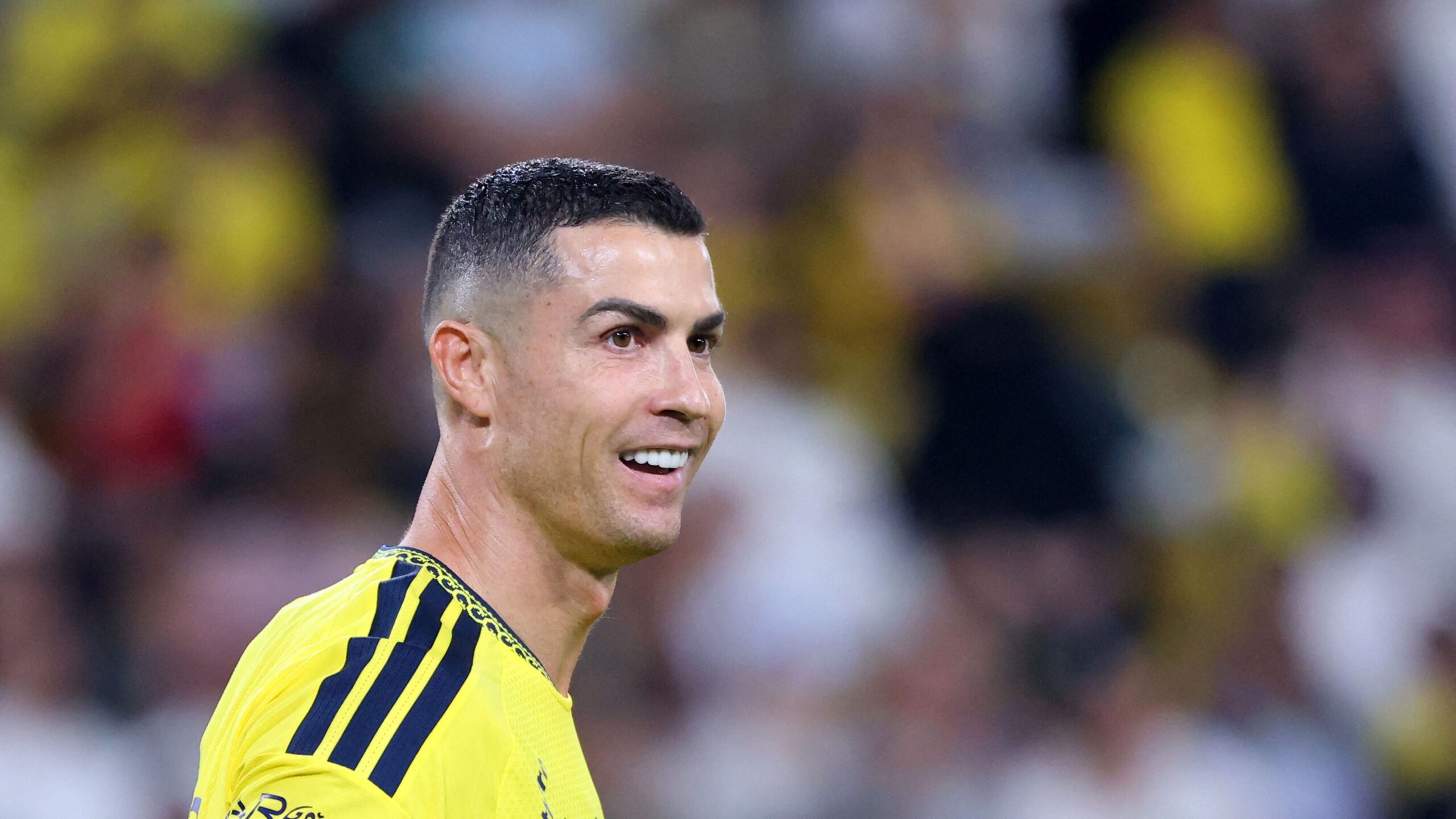 فيديو: رغم أدائه المخيب.. كيف ساهم رونالدو في فوز النصر على نيوم تحت ضغط المنافسة