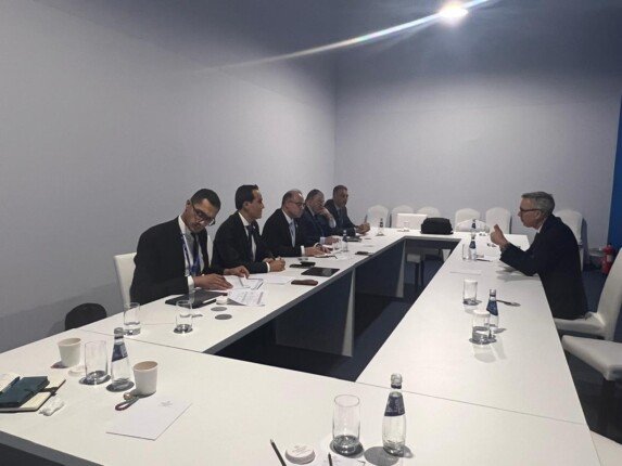 وزير الاستثمار يبحث مع سكاتك النرويجية خطط التوسع واستثمارات الطاقة الجديدة في مصر